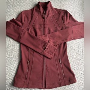 Lululemon Define Jacket *Luon in Red Merlot Size 4